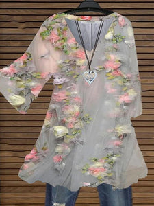 VINTAGE V NECK PRINTED 34 SLEEVE SHIRTS & TOPS